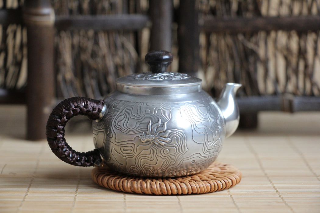 Pure Silver 999 "Roving Dragon" Teapot * 120ml