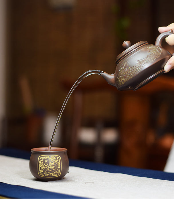 Qin Zhou Clay Teapot "Village Home" by Yuan Chan Jie