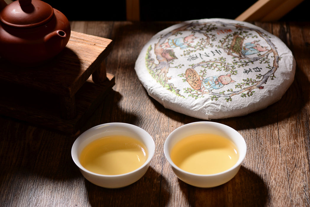 2019 Yunnan Sourcing "Man Gang Tea Flowers" White Tea Cake