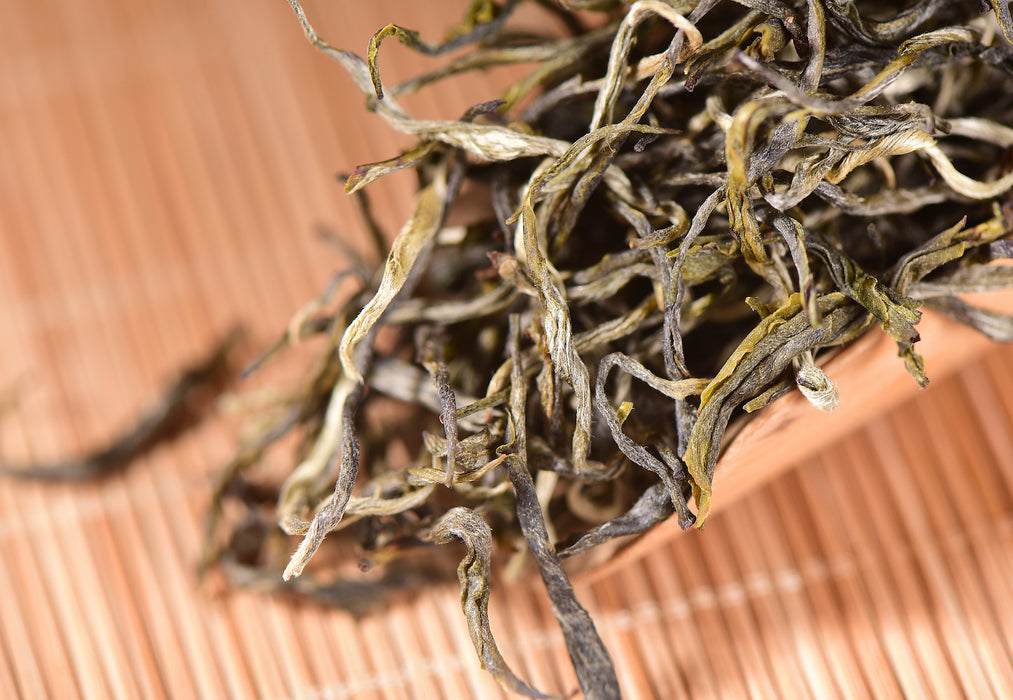 Yunnan "Early Spring Silver Strands" Green Tea of Simao