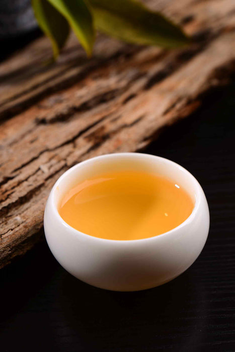 2020 Yunnan Sourcing "Ye Cha" Single Grove Raw Pu-erh Tea Cake