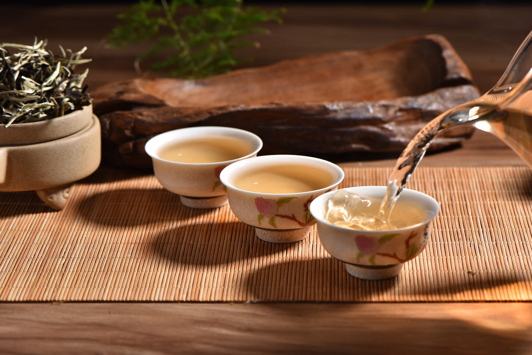 Certified Organic "Yunnan Moonlight White" White Tea