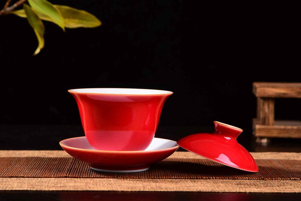 Red Ceramic Gaiwan for Gong Fu Tea Brewing