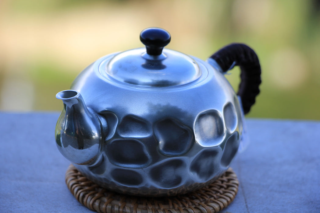 Pure Silver 999 "Thousand Lakes" Teapot * 200ml