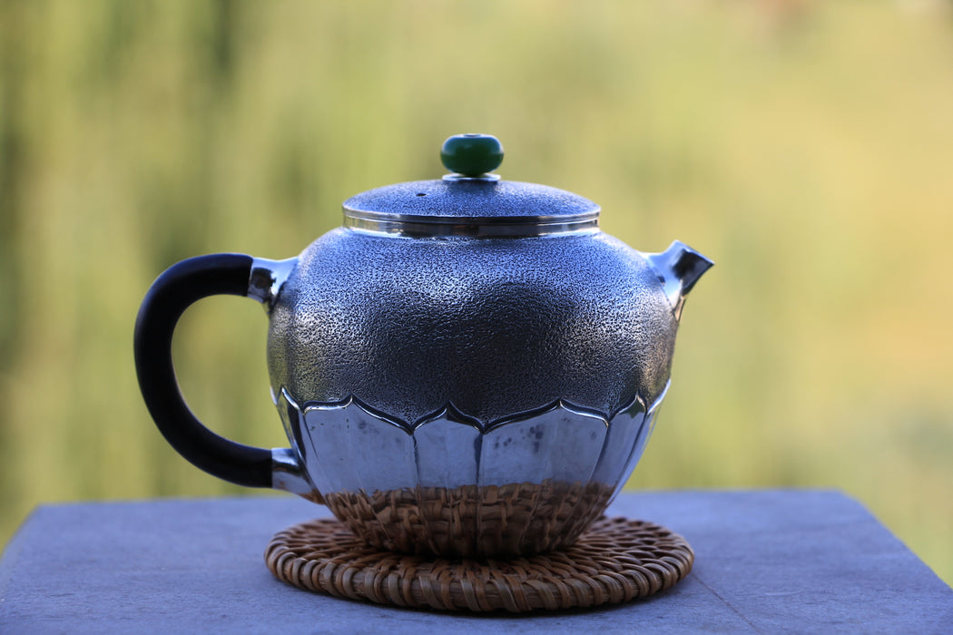 Pure Silver 999 "Lotus Gift" Teapot * 200ml