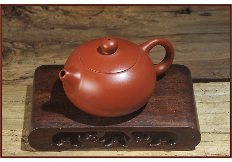 Chaozhou Hong Ni "Xi Shi" Clay Teapot by Xie Yan Juan