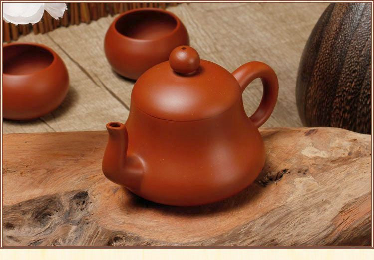 Chaozhou Hong Ni "Si Ting" Clay Teapot by Xie Yan Juan