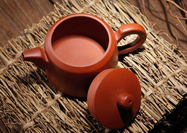 Chaozhou Hong Ni "Shi Jing" Clay Teapot by Zhang Lin Hao