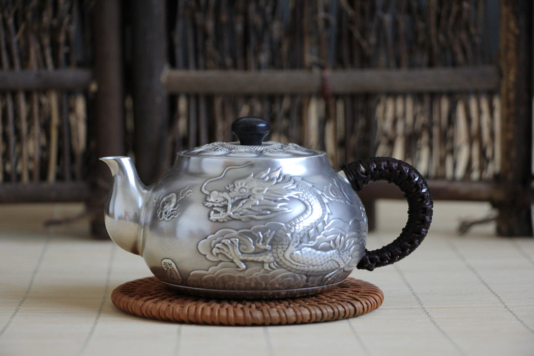 Pure Silver 999 "Heavenly Dragon" Teapot * 200ml