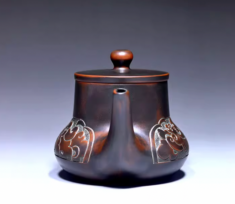 Qin Zhou Nixing Clay Teapot "Dragon and Phoenix" by Hu Ying Hou
