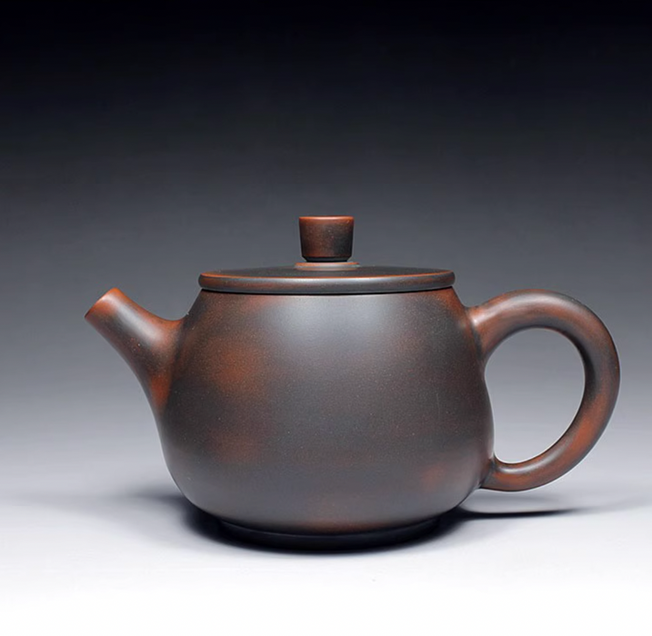 Qin Zhou Nixing Clay Teapot "Dou Jin" by Hu Ying Jia