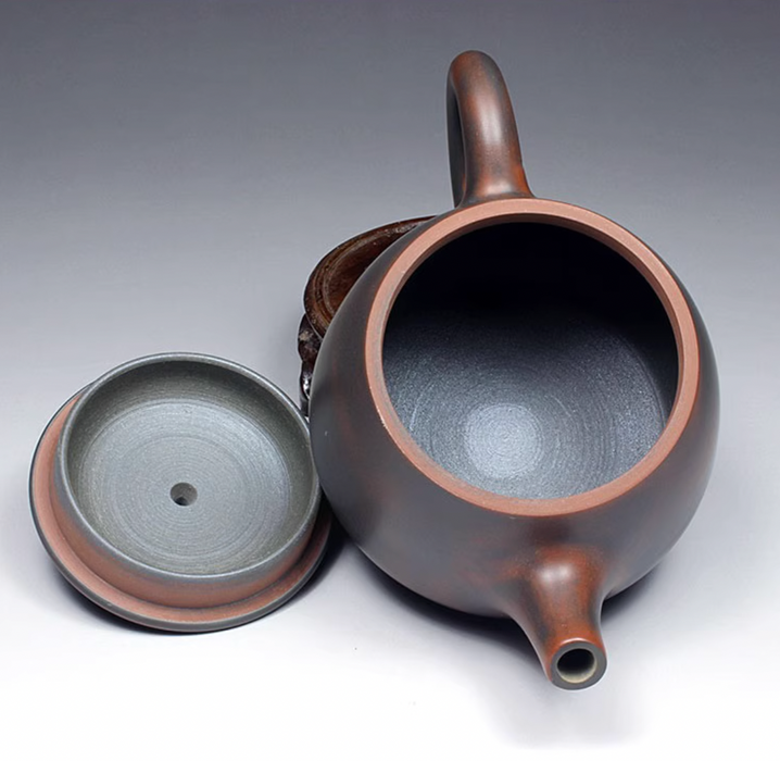 Qin Zhou Nixing Clay Teapot "Dou Jin" by Hu Ying Jia