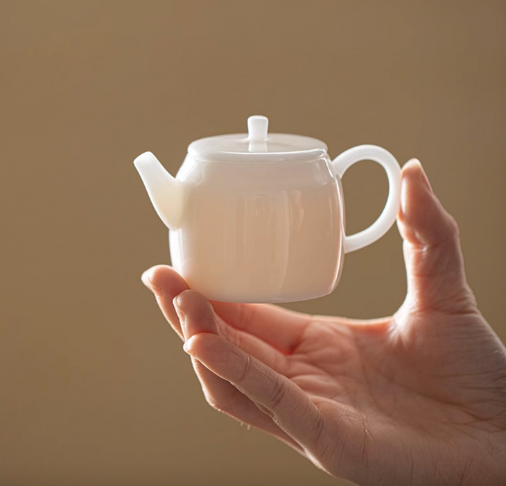 Ice Jade Porcelain "De Zhong" Teapot