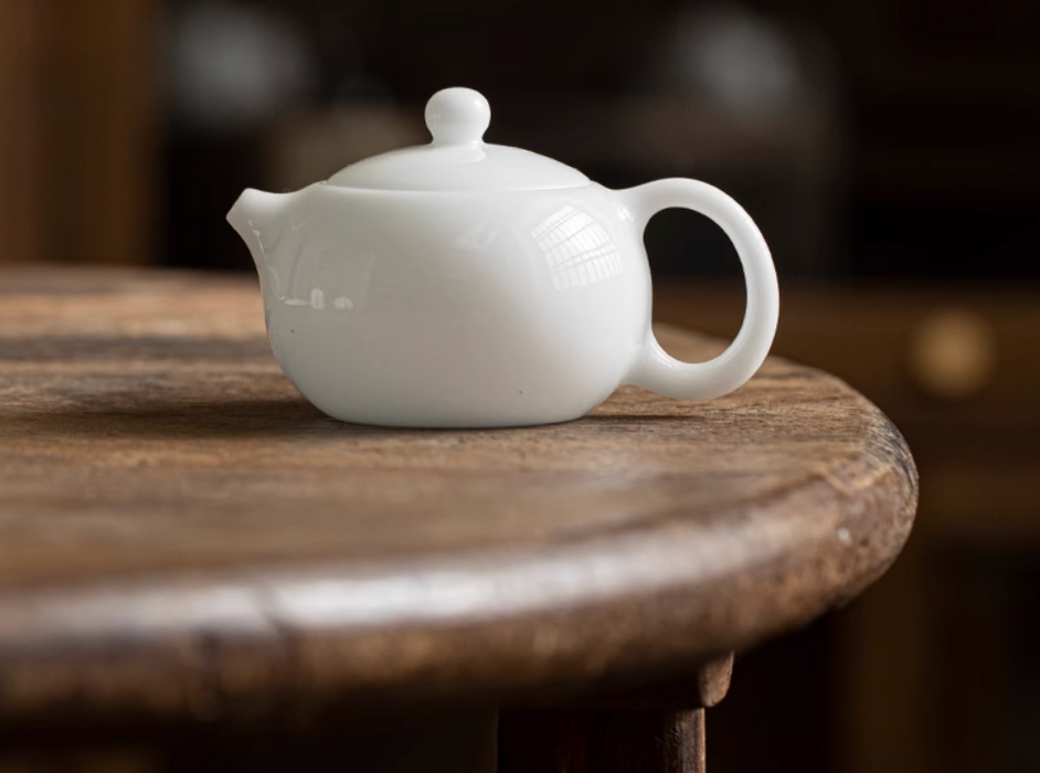 Ice Jade Porcelain "Xi Shi" Teapot