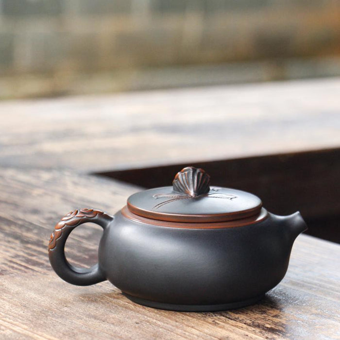 Jian Shui Clay "Lotus KH112" Teapot by Lei Xing Hua