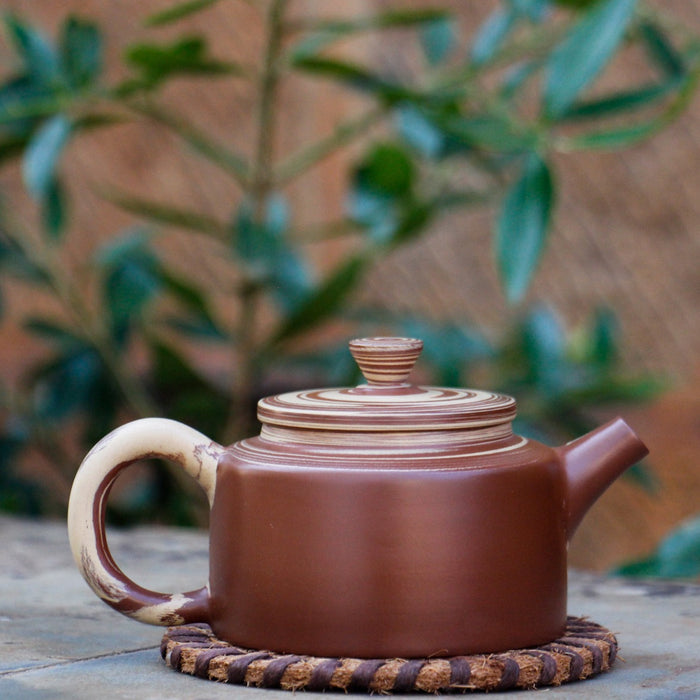 Jian Shui Clay "Jiao Ni YA40" Teapot by Li Ya Gang