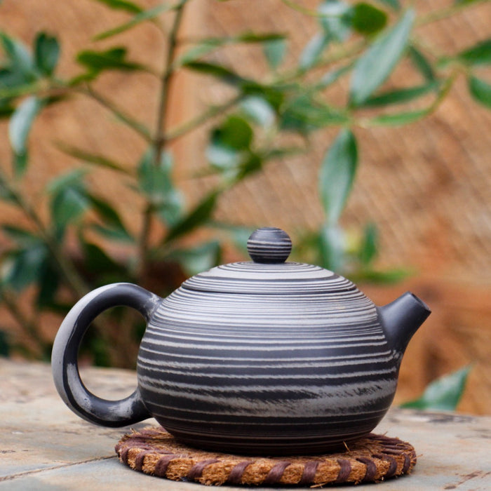 Jian Shui Clay "Jiao Ni YA70" Teapot by Li Ya Gang