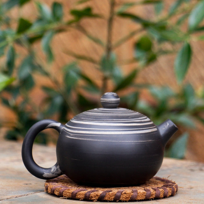 Jian Shui Clay "Jiao Ni YA73" Teapot by Li Ya Gang