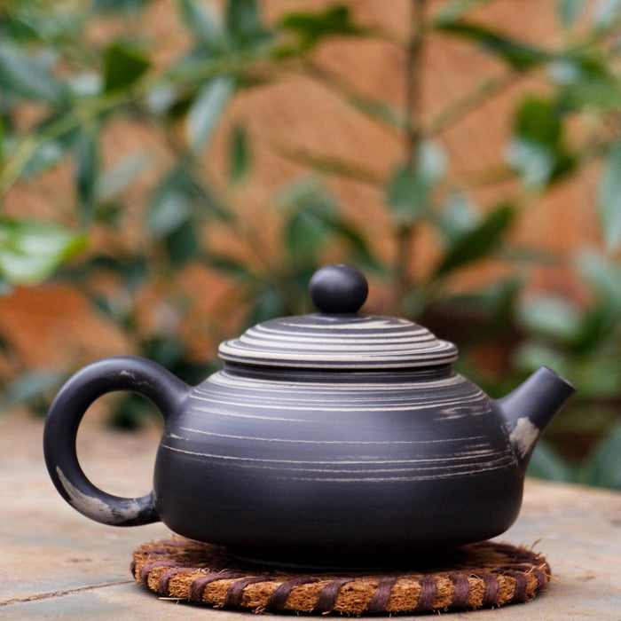 Jian Shui Clay "Jiao Ni YA98" Teapot by Li Ya Gang