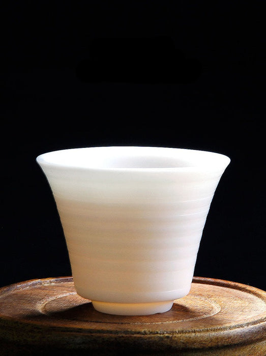 Mutton Fat Jade Porcelain "Bell-Shaped Spun" Tea Cup