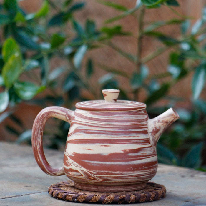 Jian Shui Clay "Jiao Ni WA30" Teapot by Wang Yan Ping