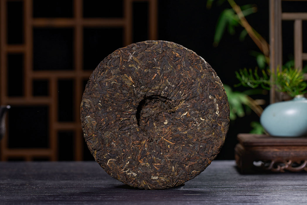 2024 Yunnan Sourcing "Green Mark Dragon" Ripe Raw Pu-erh Tea Cake