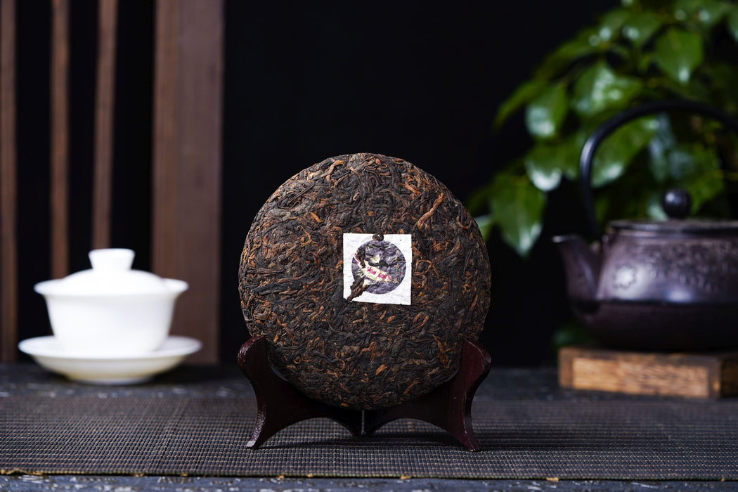 2023 Yunnan Sourcing "Lao Man'e Old Tree" Ripe Pu-erh Tea Cake