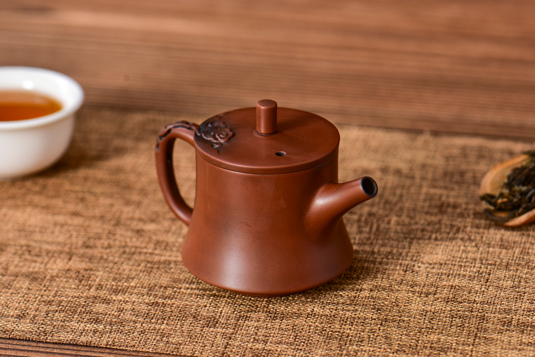 Jian Shui Purple Clay "Han Duo" Teapot by Mu Cheng
