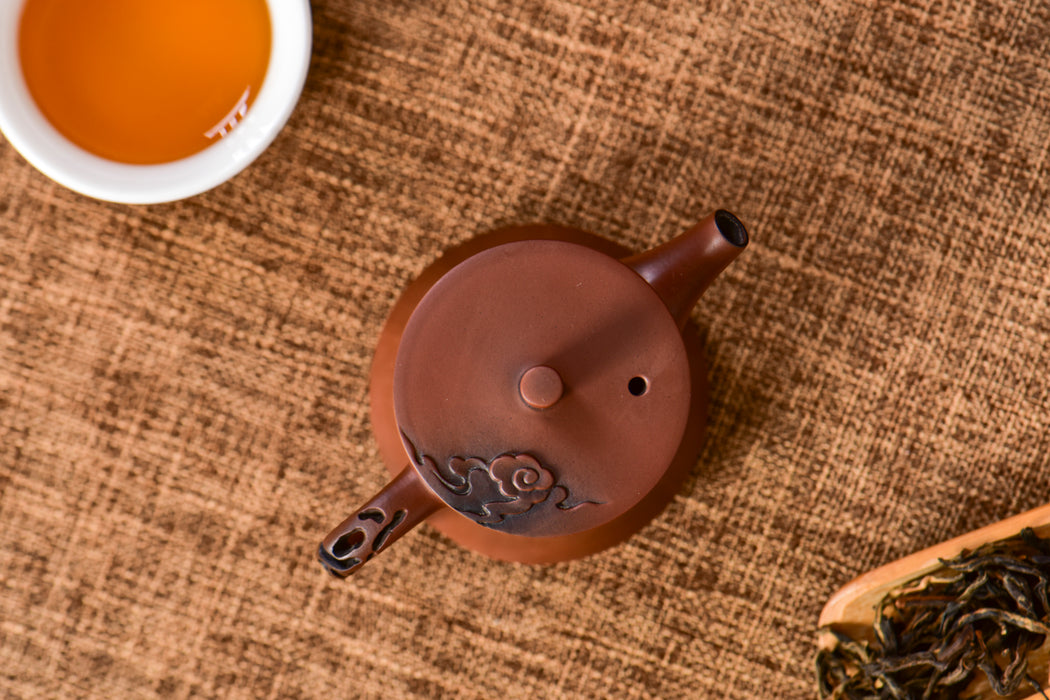 Jian Shui Purple Clay "Han Duo" Teapot by Mu Cheng