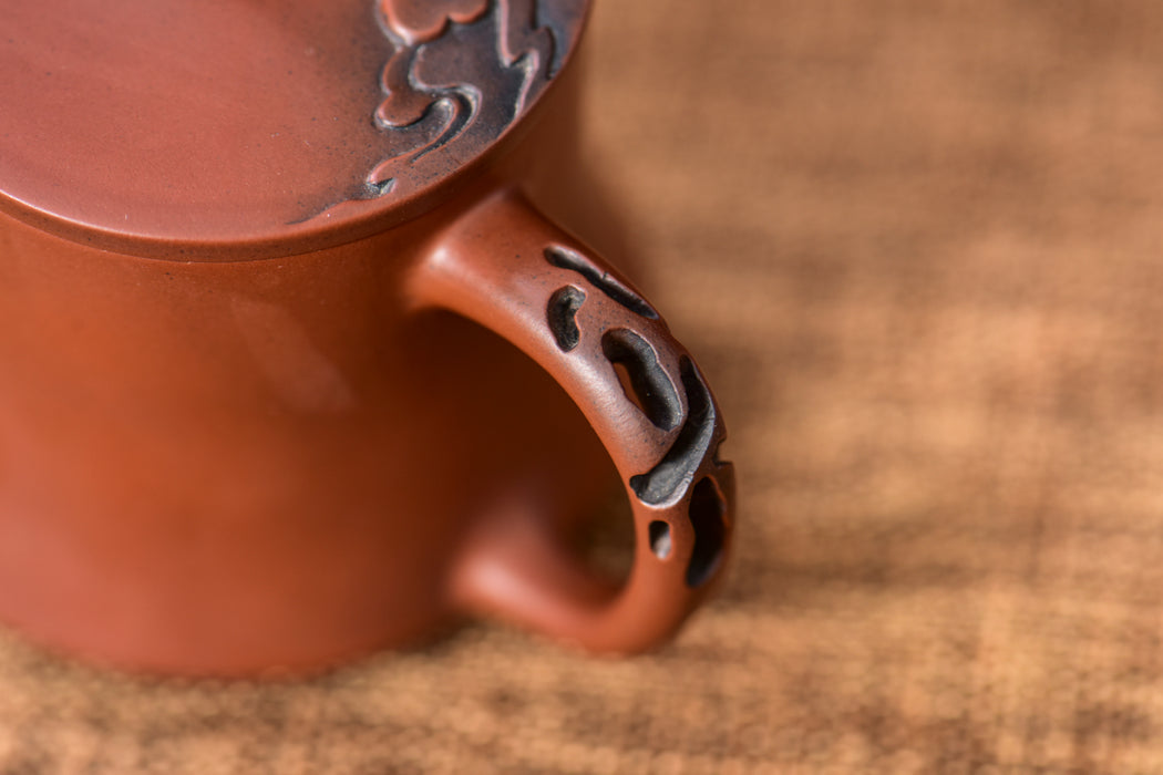 Jian Shui Purple Clay "Han Duo" Teapot by Mu Cheng
