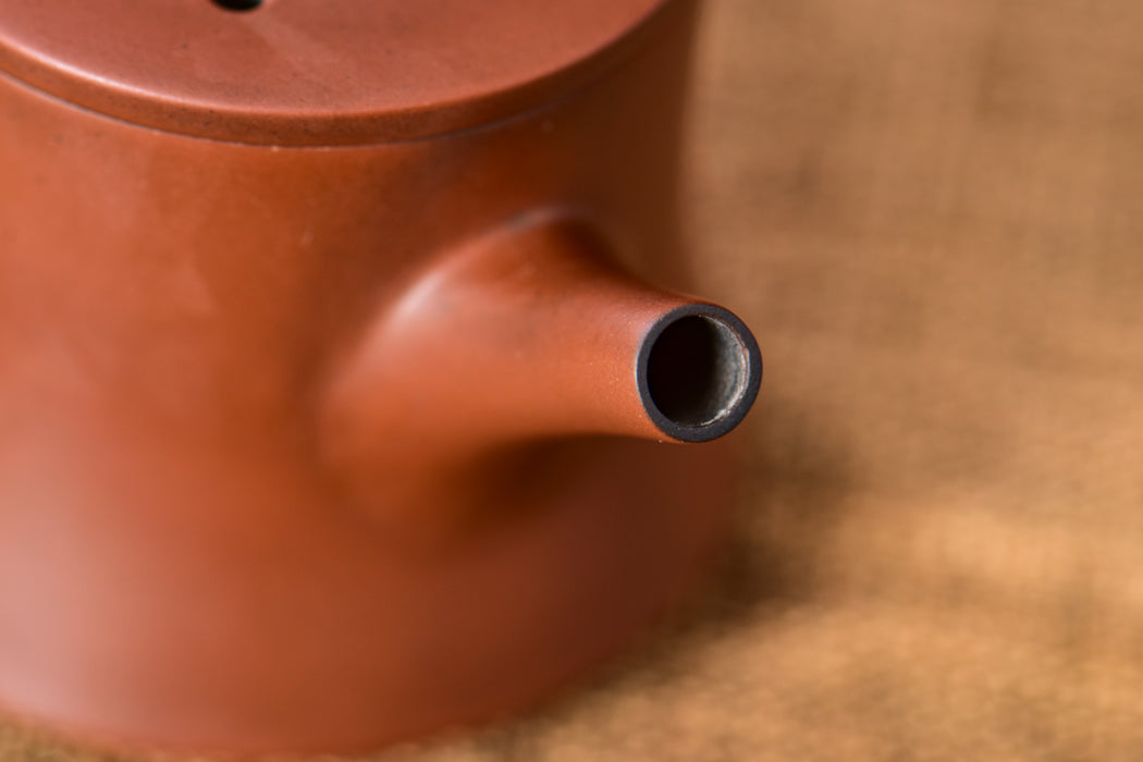 Jian Shui Purple Clay "Han Duo" Teapot by Mu Cheng