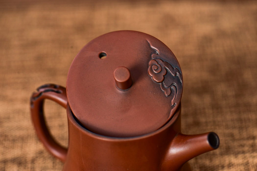 Jian Shui Purple Clay "Han Duo" Teapot by Mu Cheng