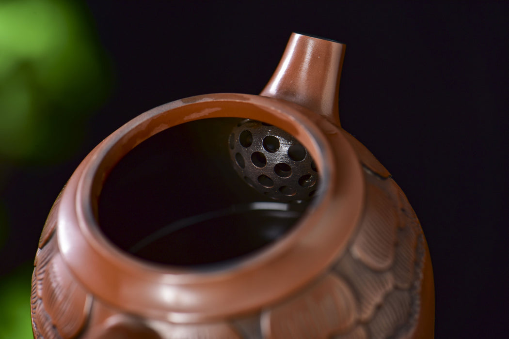 Jian Shui Clay "Lotus Flower" Teapot by Cai Wenjuan
