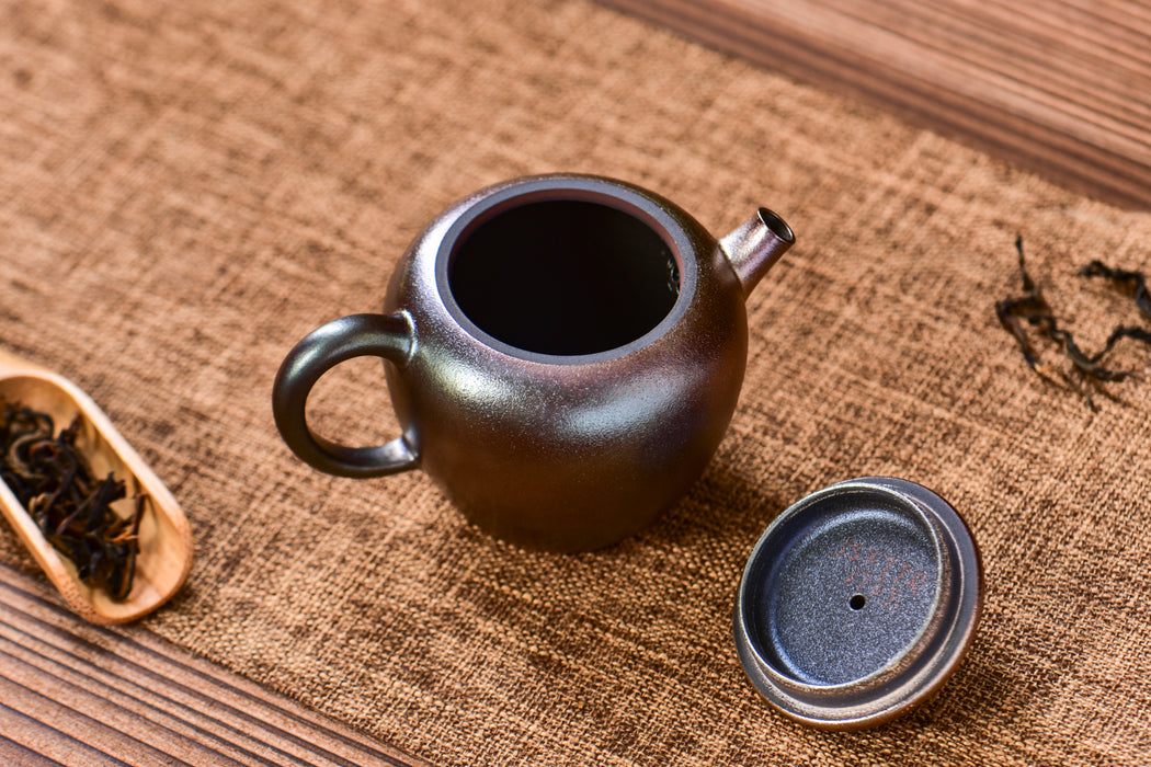 Jian Shui Clay "Five Color Clay" Wood-Fire Kiln Teapot by Er Bu Tao