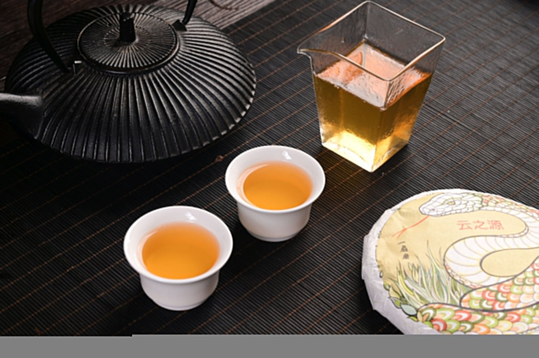 2025 Yunnan Sourcing "Yi Shan Mo" Yi Wu Ancient Arbor Raw Pu-erh Tea Cake | Yunnan Sourcing Tea Shop