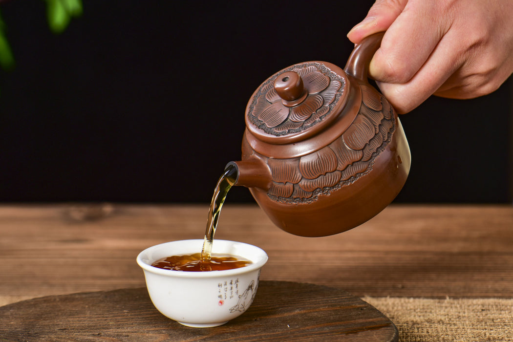 Jian Shui Clay "Lotus Flower" Teapot by Cai Wenjuan