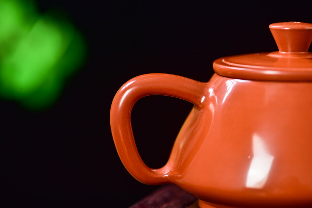 Jian Shui Clay "Red Shi Piao" Teapot by Wang Jianguo