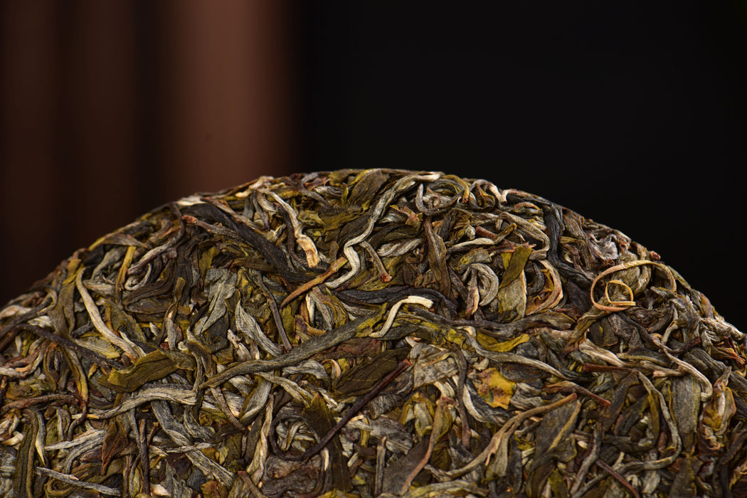 2025 Yunnan Sourcing "Huang Cao Ba Village" Raw Pu-erh Tea Cake | Yunnan Sourcing Tea Shop