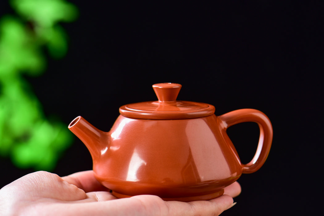 Jian Shui Clay "Red Shi Piao" Teapot by Wang Jianguo