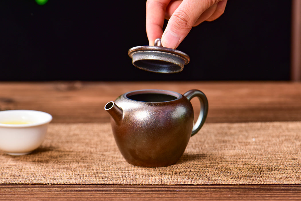 Jian Shui Clay "Five Color Clay" Wood-Fire Kiln Teapot by Er Bu Tao