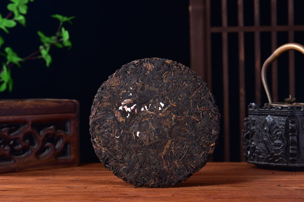 1999 CNNP Da Hong Yin Raw Pu-erh Tea Cake
