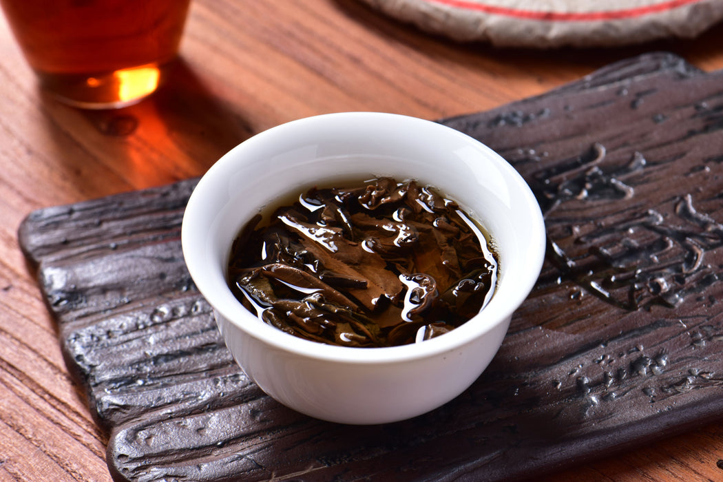 1999 CNNP Da Hong Yin Raw Pu-erh Tea Cake