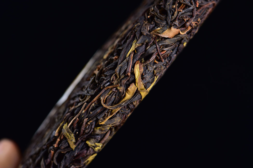 2026 Yunnan Sourcing "Jinggu Ye Sheng Cha" Wild Tree Purple Tea Cake