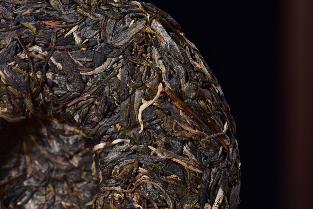 2026 Yunnan Sourcing "Magpie's Nest" Raw Pu-erh Tea Cake