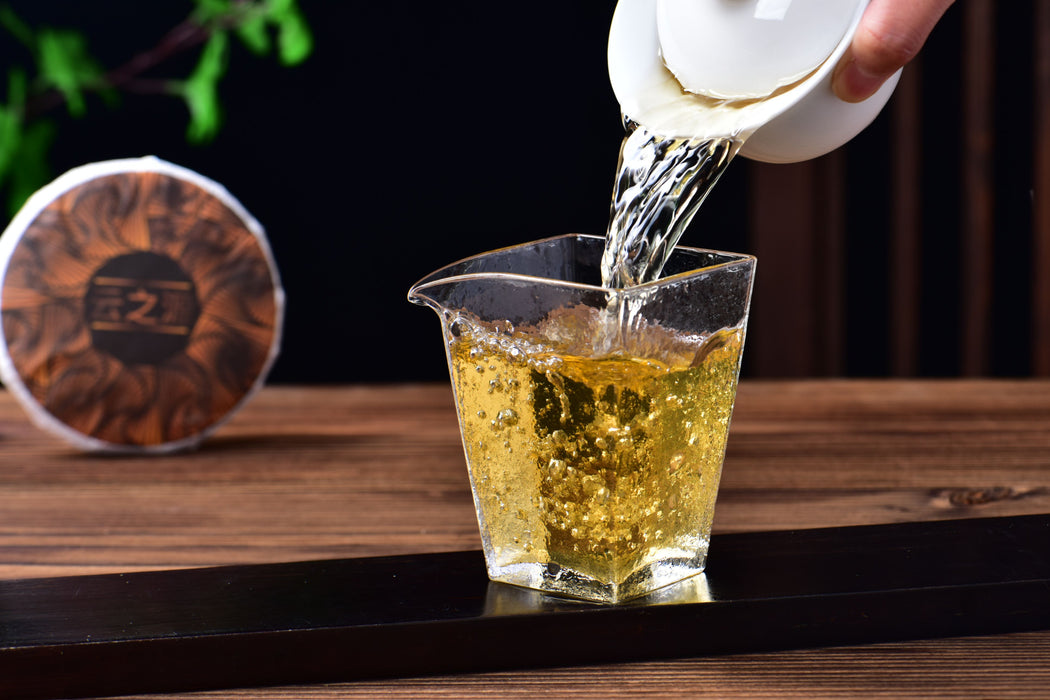 2026 Yunnan Sourcing "Da Qing Zhai" Old Arbor Raw Pu-erh Tea Cake