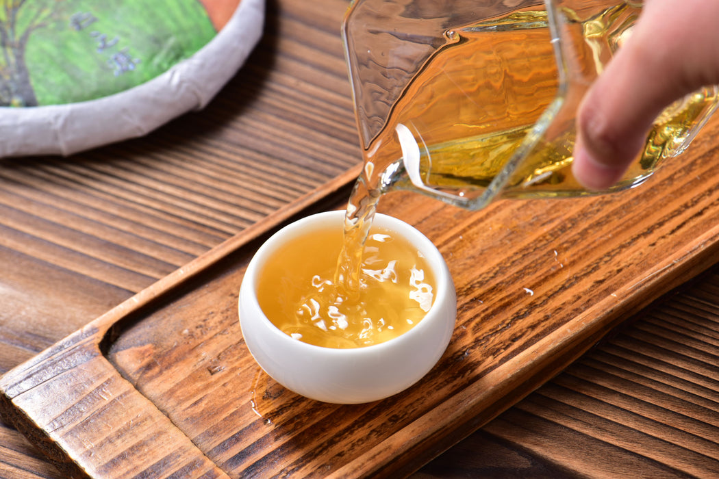 2026 Yunnan Sourcing "Magpie's Nest" Raw Pu-erh Tea Cake