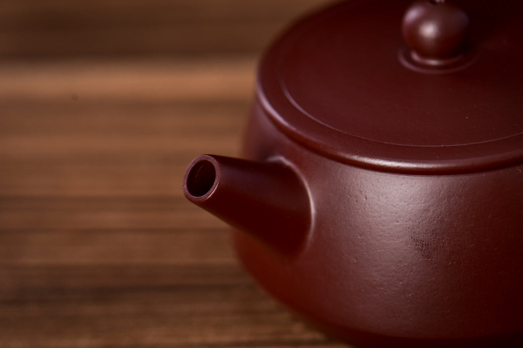 Jian Shui Clay "De Zhong Hu" Teapot by Jin Jiaqi