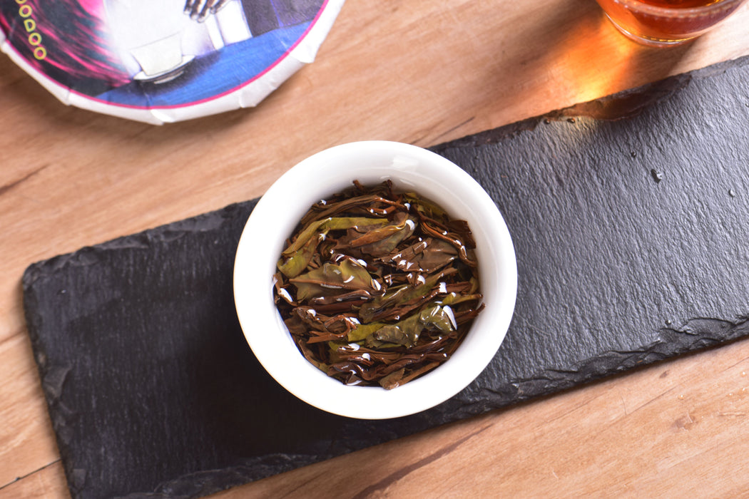 "Purple Voodoo" Purple Black Tea Cake * Spring 2025 | Yunnan Sourcing Tea Shop