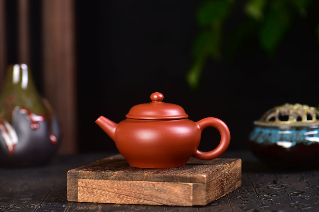 Da Hong Pao Clay "Shui Ping" Yixing Teapot by Jin Jia Qi | Yunnan Sourcing Tea Shop