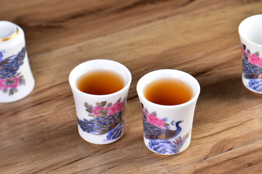 Mutton Fat Ice Jade "Peacock Pageantry" Tea Cup